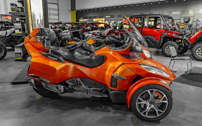 2019 Can-Am® Spyder® RT Limited Chrome