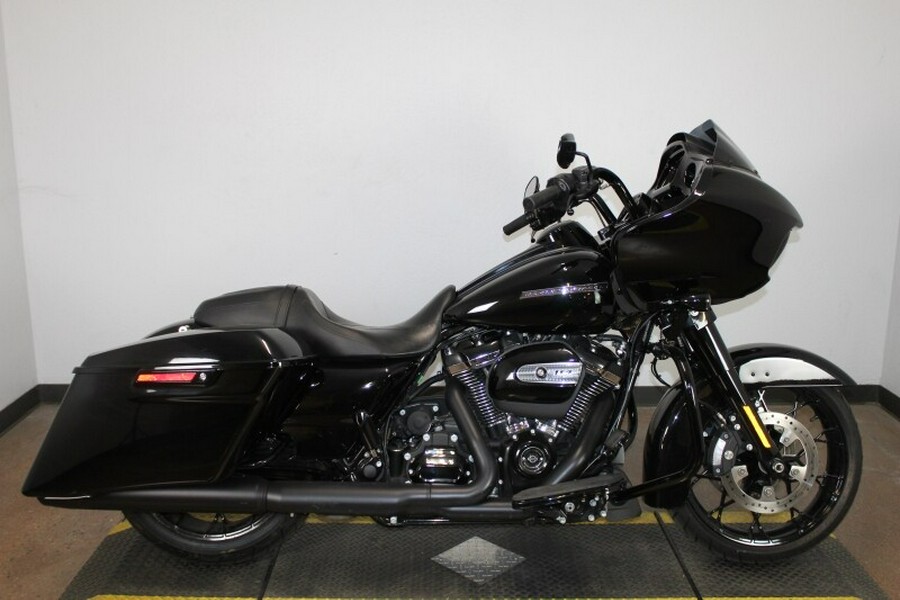 Harley-Davidson Road Glide Special 2020 FLTRXS 620122B BLACK