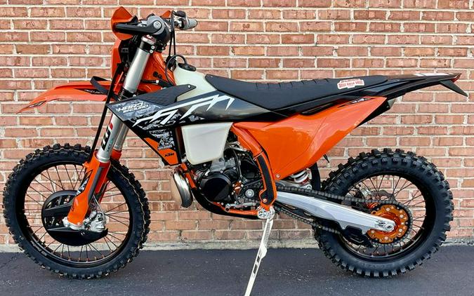 New 2025 KTM XC 300 W Hardenduro