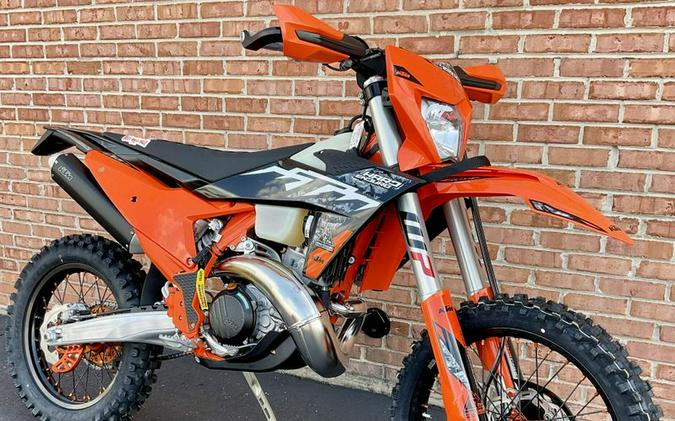 New 2025 KTM XC 300 W Hardenduro