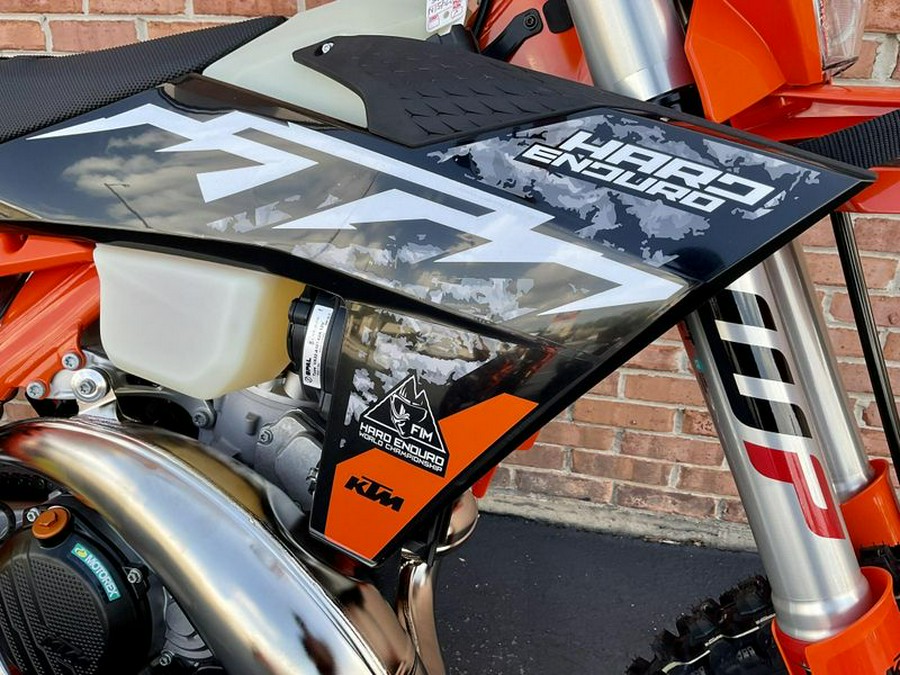 New 2025 KTM XC 300 W Hardenduro