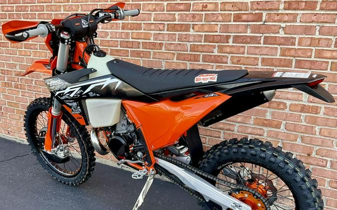 New 2025 KTM XC 300 W Hardenduro