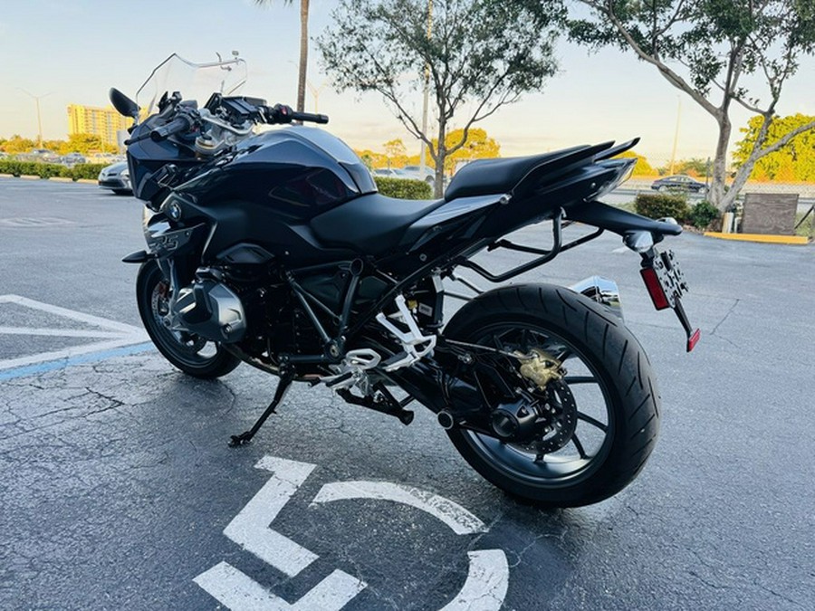 2022 BMW R 1250 RS Imperial Blue Metallic