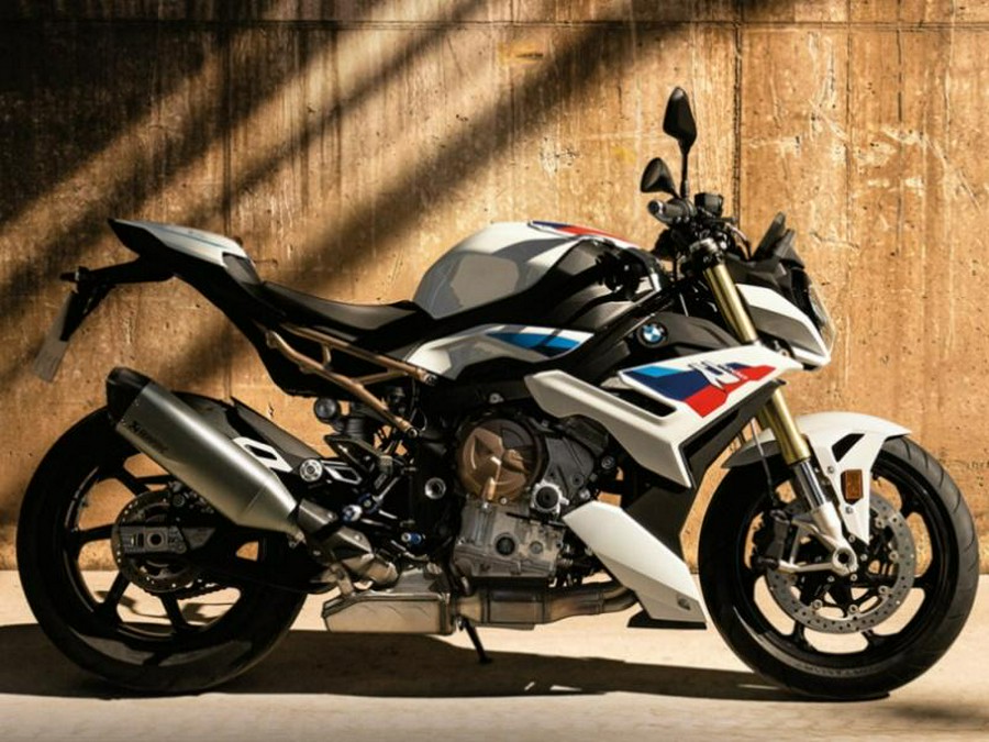 2024 BMW S 1000 R Light White/M Motorsport