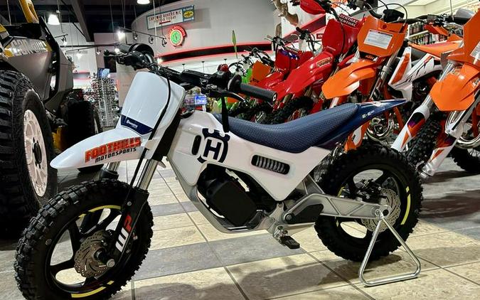 2024 Husqvarna EE 2 First Look [7 Fast Facts, 27 Photos]