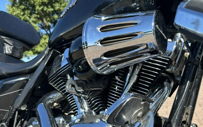 FLTRXS 2015 Road Glide Special