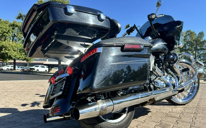 FLTRXS 2015 Road Glide Special