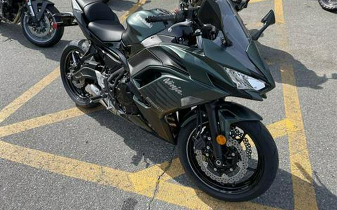 2025 Kawasaki Ninja 650 ABS