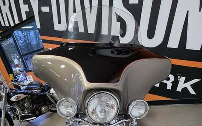 2004 Harley-Davidson® FLHTC - Electra Glide® Classic