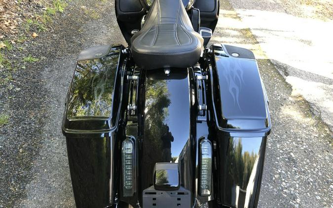2016 Harley-Davidson® CVO™ Street Glide® Carbon Crystal with Phantom Flames