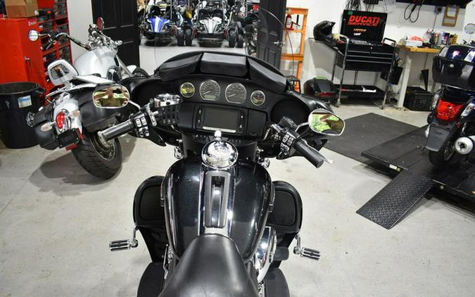 2018 Harley-Davidson Trike FLHTCUTG - Tri Glide Ultra