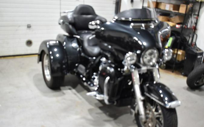 2018 Harley-Davidson Trike FLHTCUTG - Tri Glide Ultra