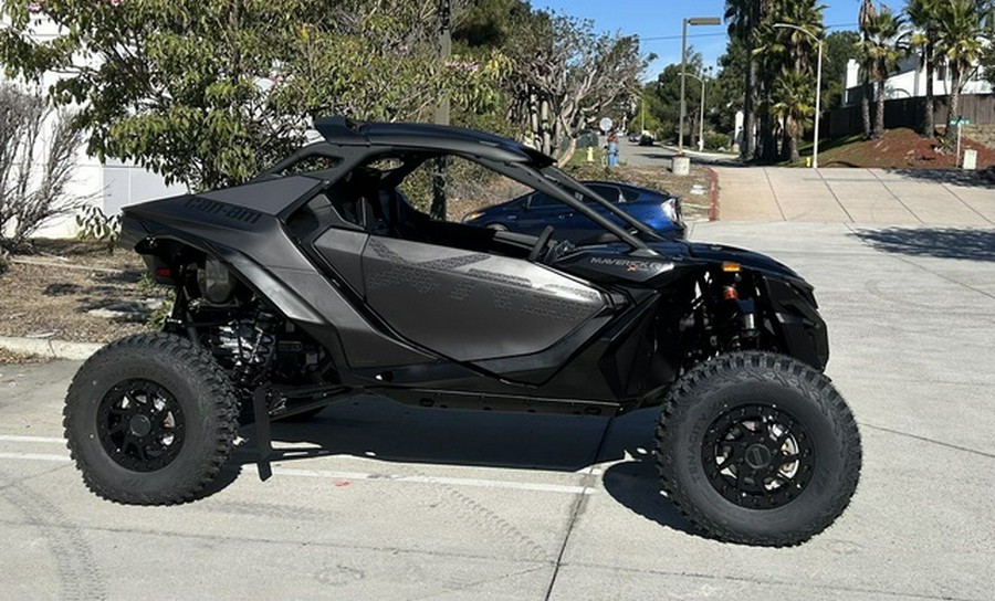2026 Can-Am Maverick R X RS With Smart-Shox Triple Black
