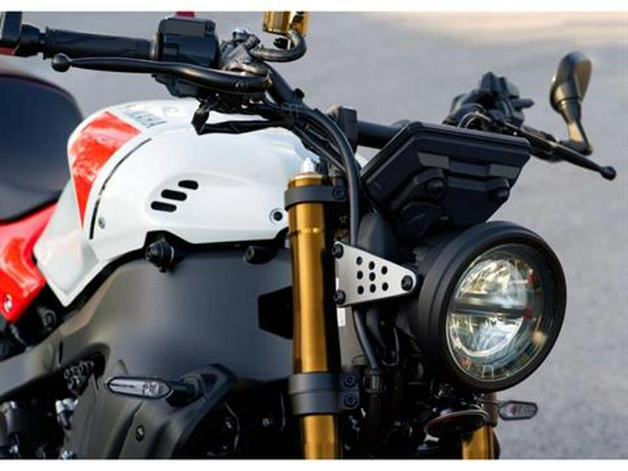 2025 Yamaha XSR900