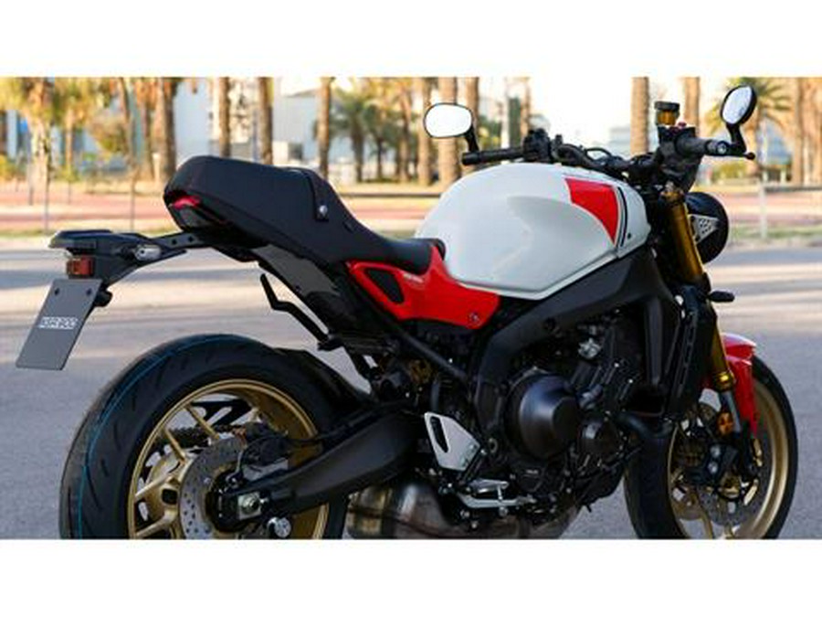 2025 Yamaha XSR900