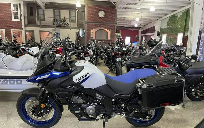 2024 Suzuki V-Strom 650XT Adventure