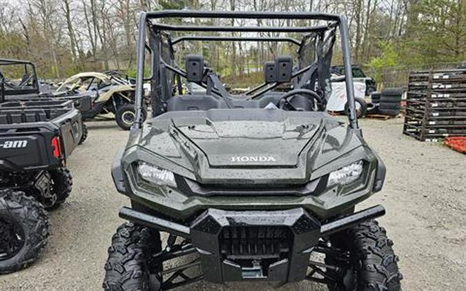 2024 Honda Pioneer 1000-6 Deluxe Crew