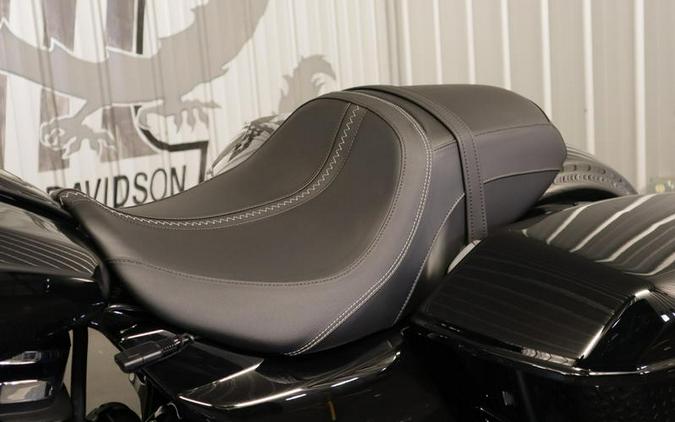 2025 Harley-Davidson® FLHX - Street Glide®