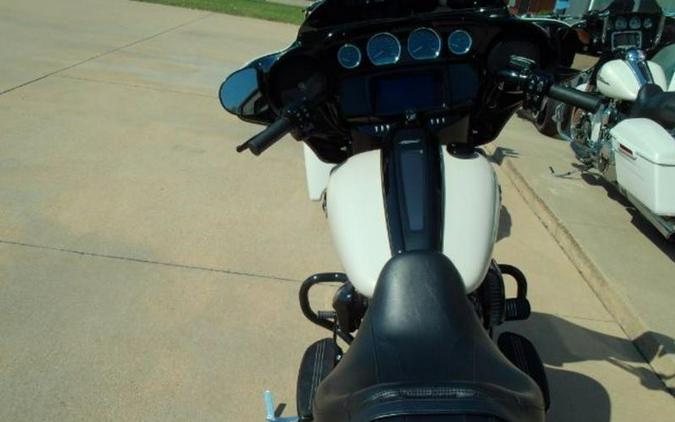 2022 Harley-Davidson® FLHXS - Street Glide® Special