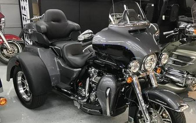 2021 Harley-Davidson® FLHTCUTG - Tri Glide® Ultra