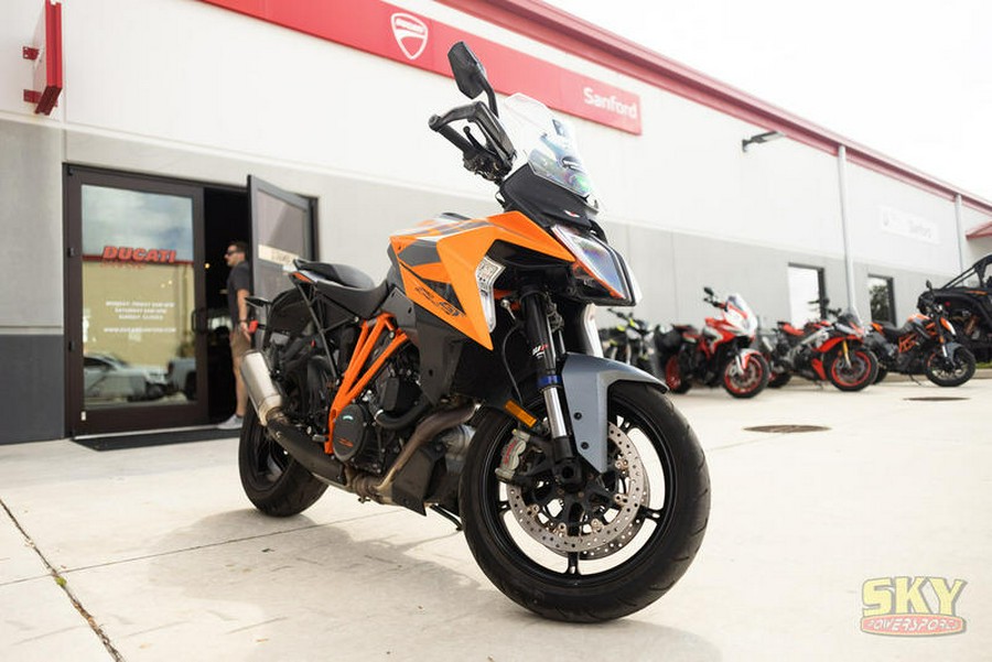 2023 KTM 1290 Super Duke GT