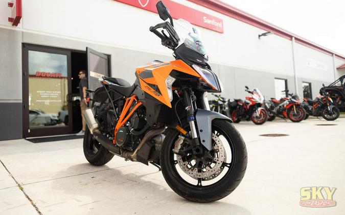 2023 KTM 1290 Super Duke GT