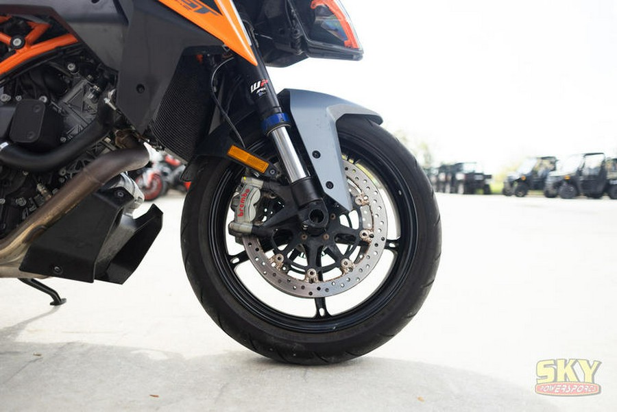 2023 KTM 1290 Super Duke GT