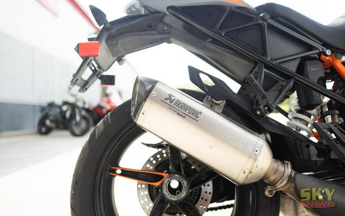 2023 KTM 1290 Super Duke GT