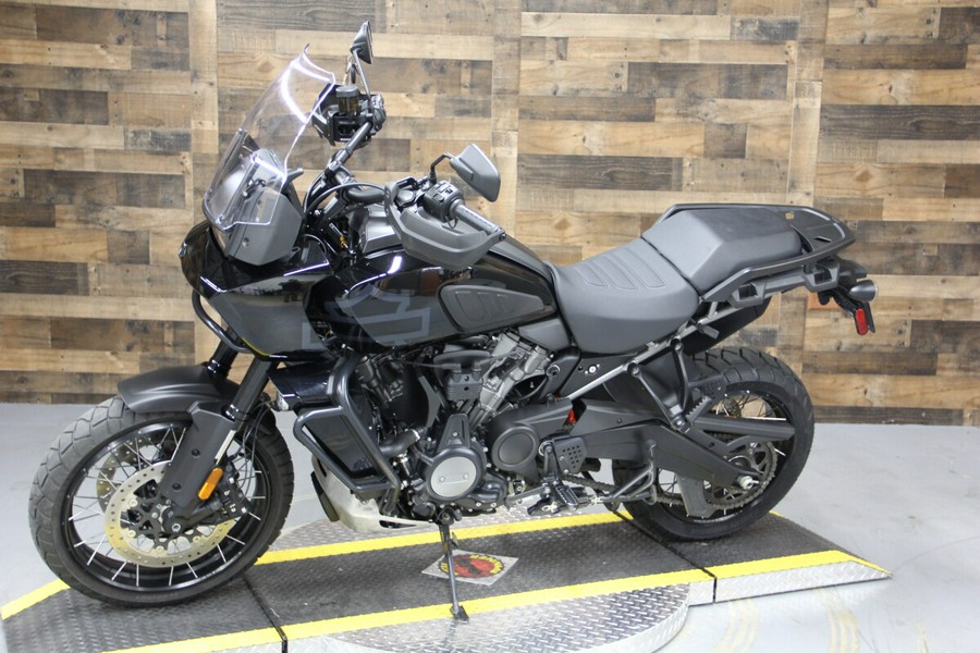 2023 Harley-Davidson Pan America™ 1250 Special Black