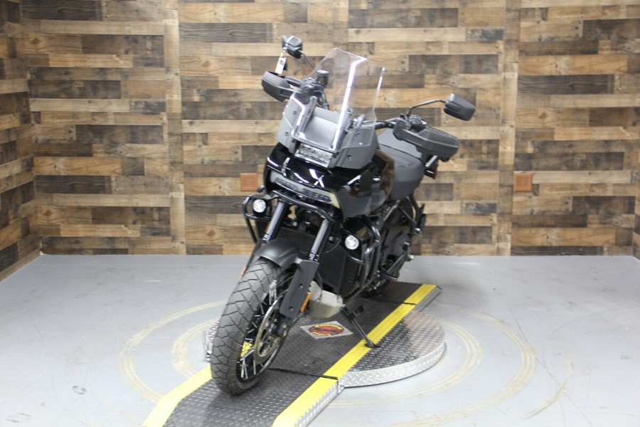 2023 Harley-Davidson Pan America™ 1250 Special Black