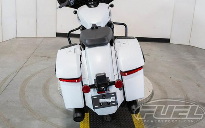 2025 Indian Chieftain Powerplus Dark Horse 112 W/Powerband G