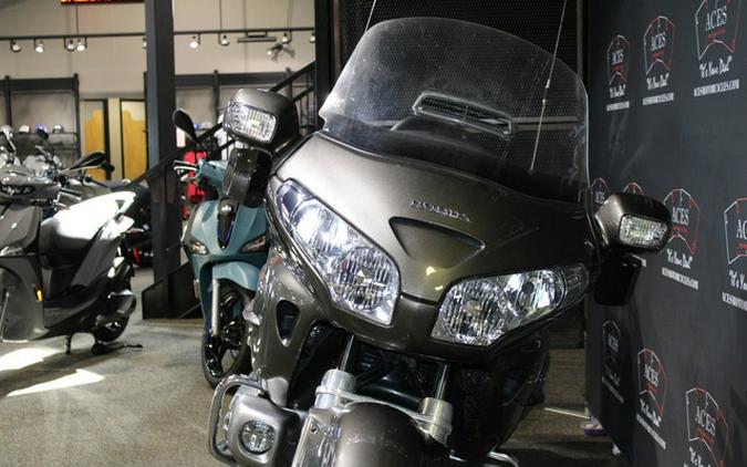 2009 Honda GL18HPNM9