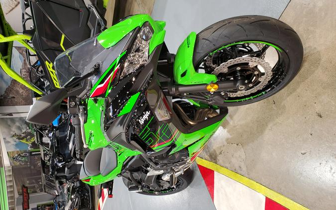 2024 KAWASAKI NINJA 650 ABS KRT EDITION