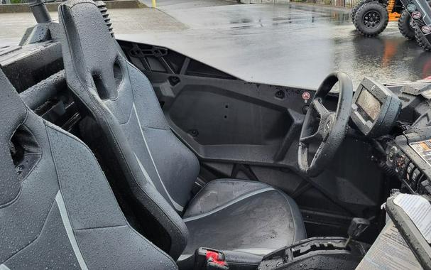 2026 Can-Am® Commander XT 700