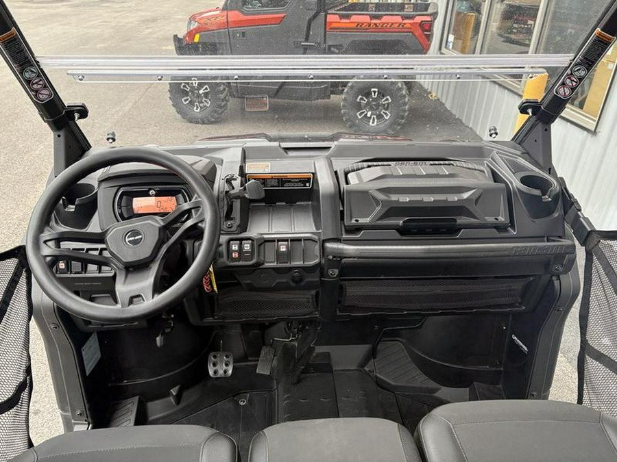 2020 Can-Am® Defender PRO XT HD10