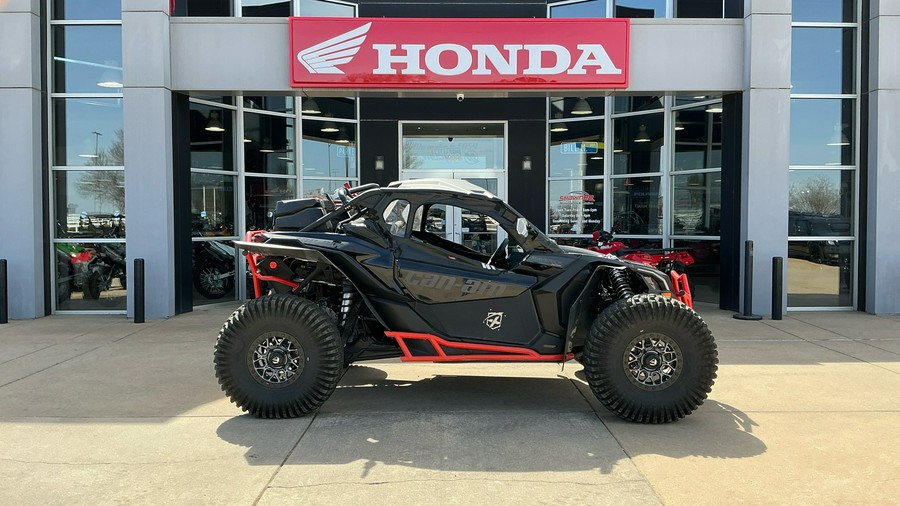 2022 Can-Am X RS TURBO RR 72