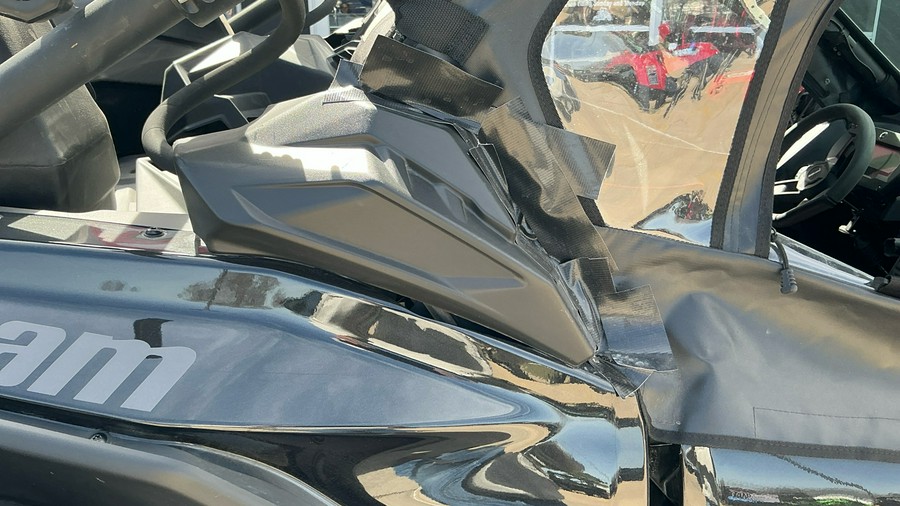 2022 Can-Am X RS TURBO RR 72