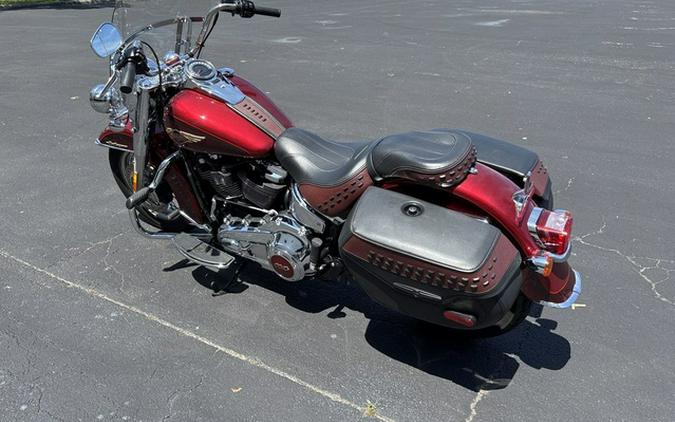 2023 Harley-Davidson Softail FLHCSANV - Heritage Classic Anniversary Edition