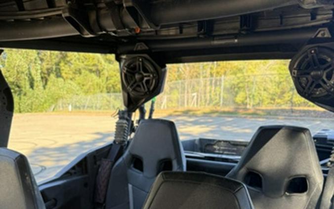 2024 Can-Am Commander MAX XT 700