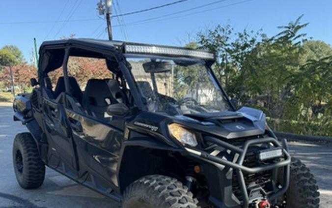 2024 Can-Am Commander MAX XT 700