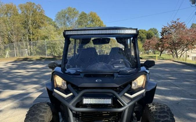 2024 Can-Am Commander MAX XT 700