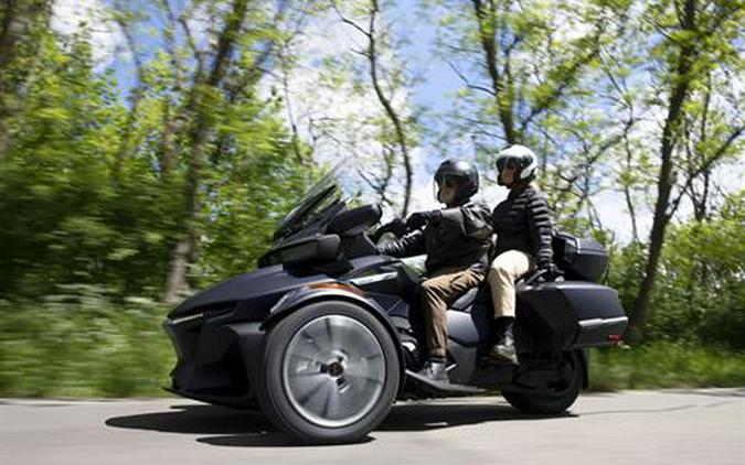 2022 Can-Am Spyder RT Sea-to-Sky