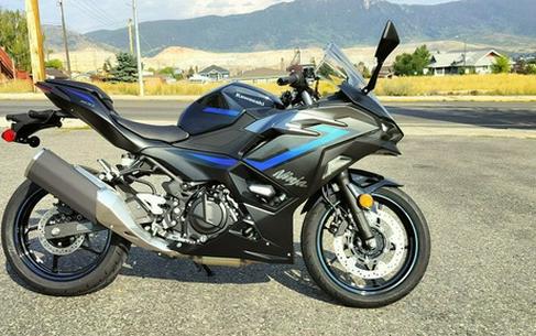 2025 Kawasaki Ninja 500 SE ABS
