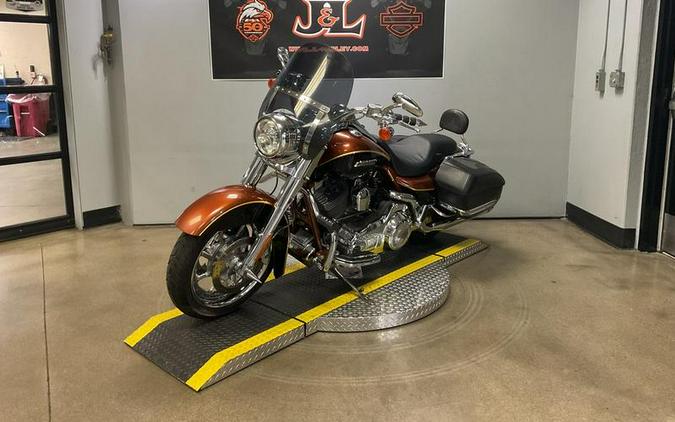 2008 Harley-Davidson® FLHRSE4 - Road King® Screamin' Eagle® 105th Anniversary Edition