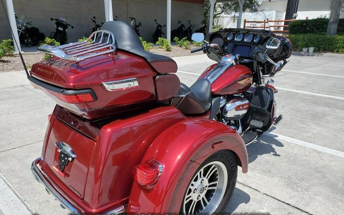 FLHTCUTGANV 2023 Tri Glide® Ultra - CERTIFIED PREOWNED HARLEY DAVIDSON!!