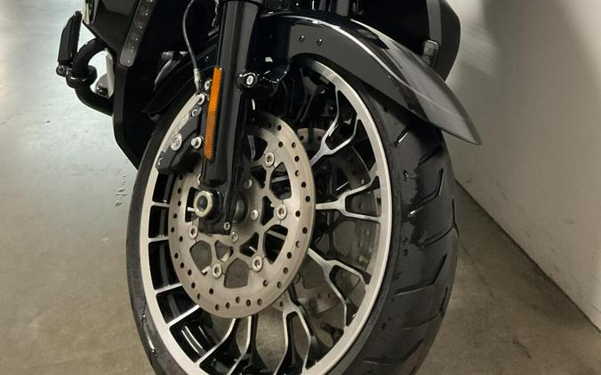 2026 Harley-Davidson® Street Glide Limited Vivid Black Black Trim