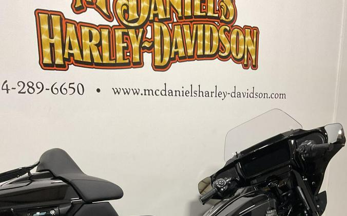 2026 Harley-Davidson® Street Glide Limited Vivid Black Black Trim