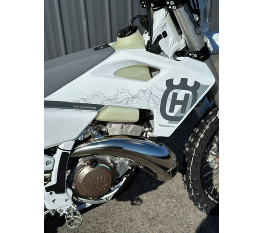 2025 Husqvarna TE 300 Pro