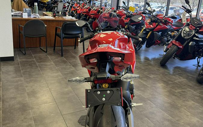 2025 Ducati Panigale V4 S Ducati Red