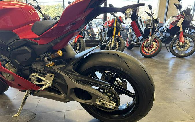 2025 Ducati Panigale V4 S Ducati Red